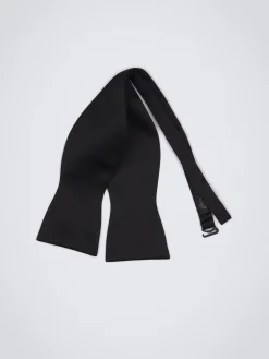 Discount Brioni Essential silk self-tie bow tie Black