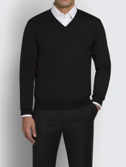 New Brioni Essential wool, cashmere and silk V-neck sweater Black