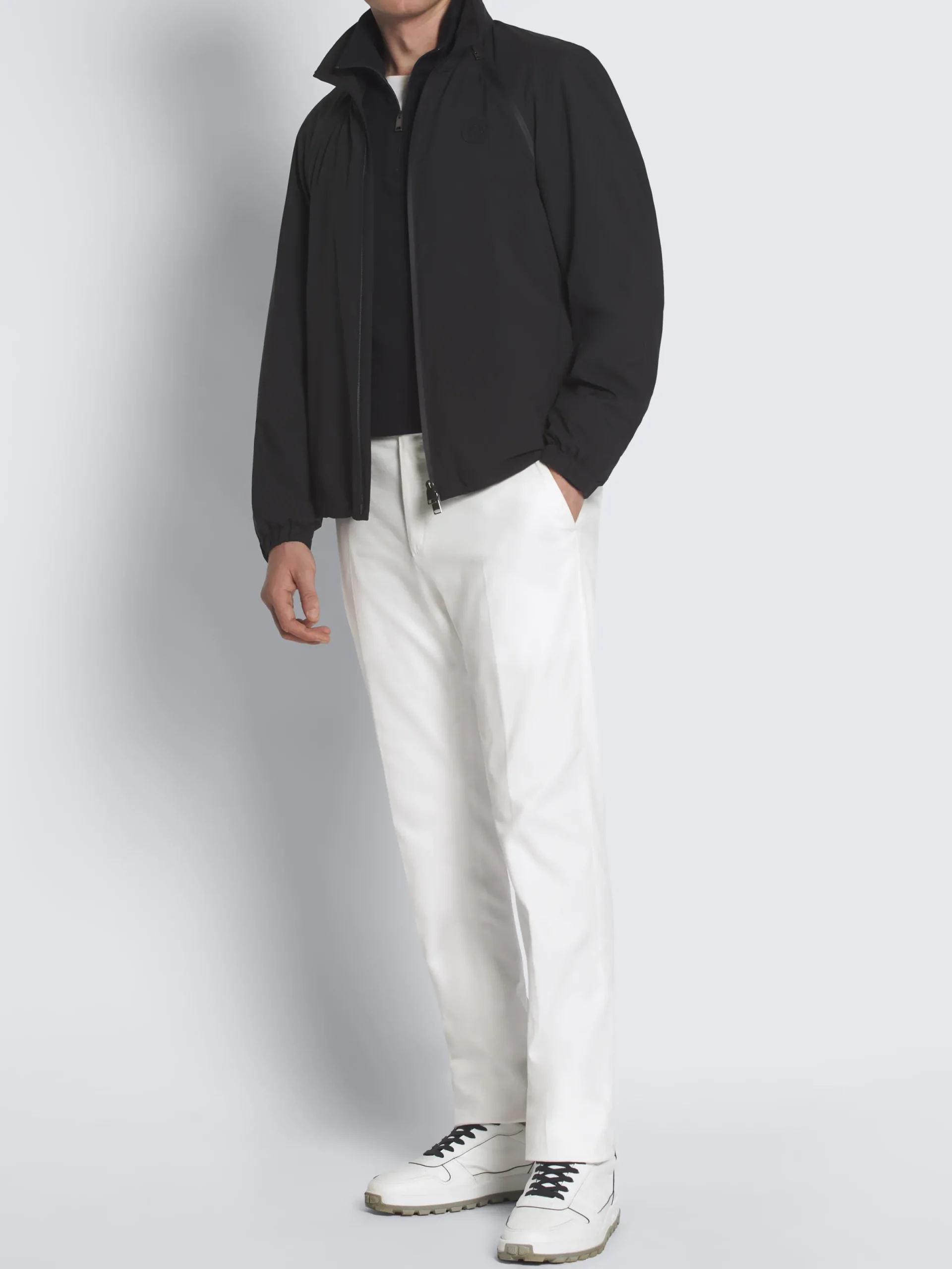 Hot Brioni White grained leather golf club holder